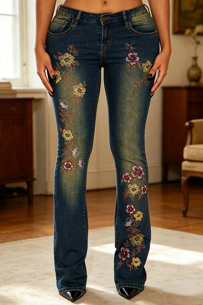 Women's Retro Washed Water Embroidered Flower Casual Jeans